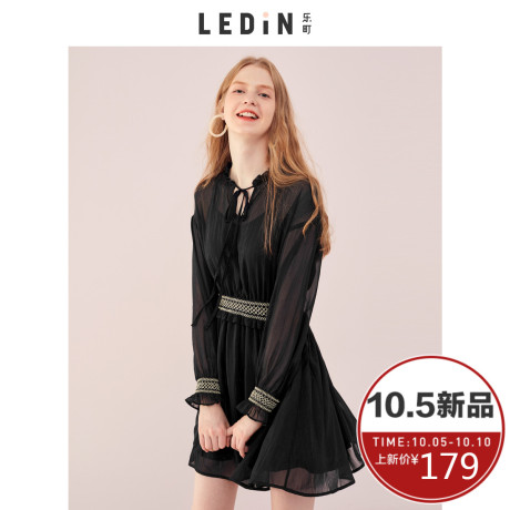 乐町2018秋装新款女浪漫雪纺连衣裙ins超火的仙女裙复古气质韩版商品大图