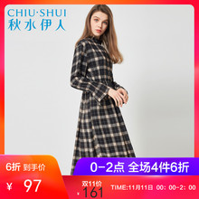 秋水伊人2018春秋装新品格纹木耳边修身中长款松紧喇叭袖连衣裙图片