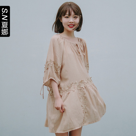 夏娜2018秋季新款女装甜美系带拼接绣花蕾丝裙七分灯笼袖连衣裙商品大图