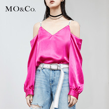 MOCO2018夏季新品字母吊带V领露肩长袖上衣MA182TOP123 摩安珂图片