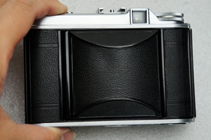 德国福伦达perkeoI1型折叠皮腔相机120胶卷6*6中画幅估焦机器