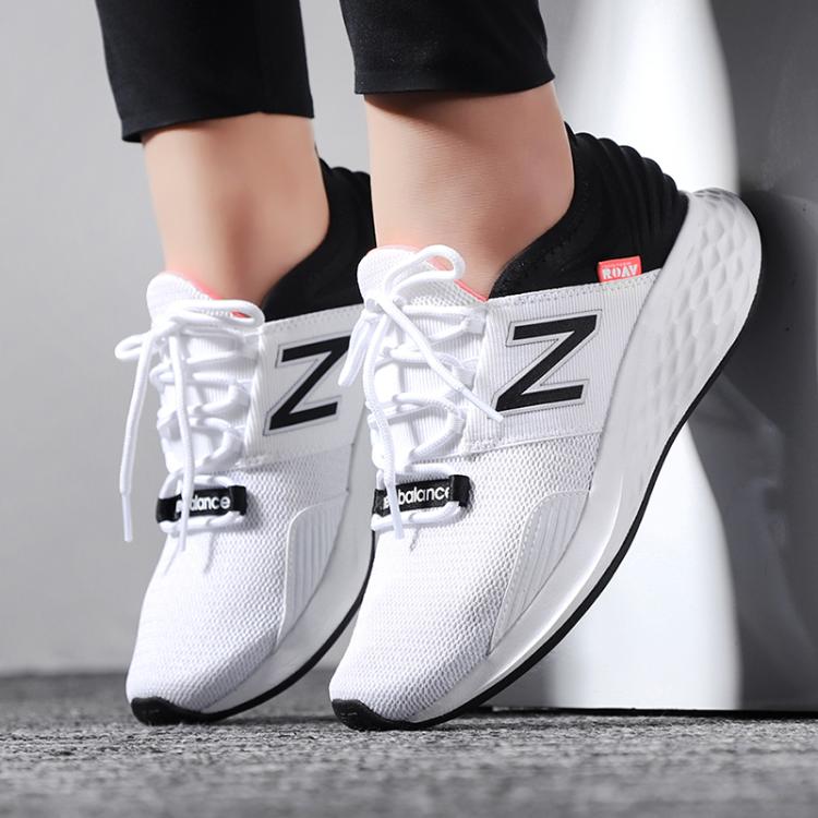 New Balance NB Women's Shoe 2019 Summer New Fashion Sports Shoe Cushioned Running Shoe WROAVLW-B