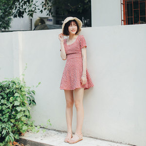 复古红白格子连衣裙