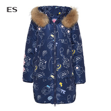 艾格ES2018冬季新款女毛领连帽可爱印花中长款羽绒服8E033502240图片