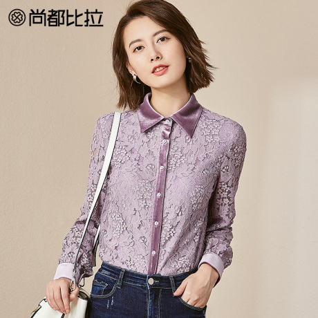 【8折价190元】尚都比拉单排扣上衣女时尚OL拼接质感丝绒蕾丝衫女商品大图
