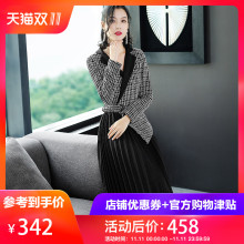 隆缘裳百褶连衣裙2018冬季新款个性不规则西装领假两件裙子5106图片