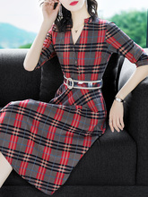 隆缘裳2018秋季新款时尚格子气质衬衫裙收腰大摆中长连衣裙女1822图片
