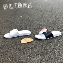 343880 090 705474 343881 Benassi 拖鞋 Swoosh Nike