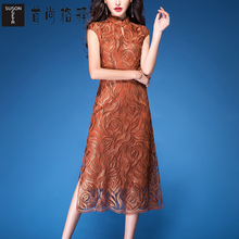首尚格释女装2018夏装新款收腰修身蕾丝复古绣花立领中长款连衣裙图片