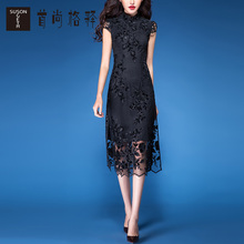 首尚格释2018夏装新款修身显瘦时尚蕾丝植绒立领中长款连衣裙女图片