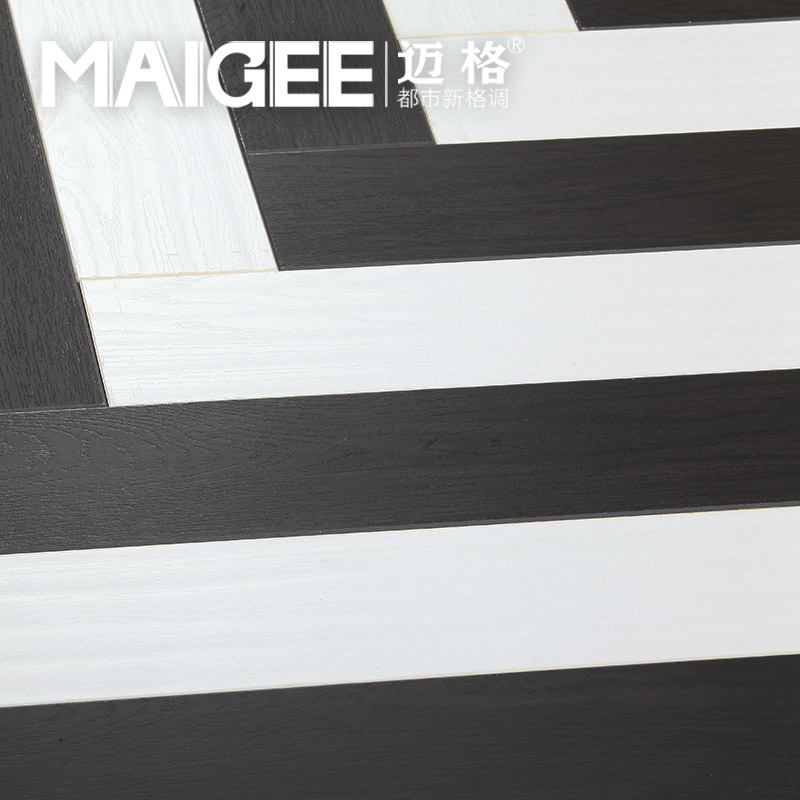 ����ذ�ڰ�ɫ���ذ� 1947