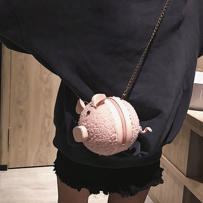 搞怪可爱萌小包包女2018冬季新款潮韩版迷你小猪包链条毛绒斜挎包