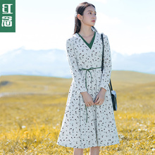 红念v领印花连衣裙女长袖2018秋装新款中长款文艺修身a字裙长裙子图片