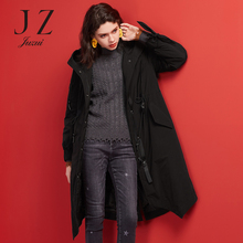 JUZUI/玖姿女装2018冬装新款黑色连帽收腰系带白鸭绒中长羽绒服女图片