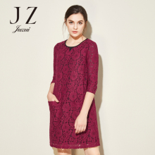 JUZUI/玖姿旗舰店2017冬装新款纯色素雅蕾丝连衣裙图片