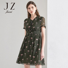JUZUI/玖姿旗舰店火烈鸟印花雪纺荷叶边袖V领中长连衣裙女夏图片
