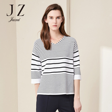 JUZUI/玖姿2018春新款条纹弹力v领中袖毛衫女韩版毛针织衫女图片