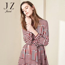 JUZUI/玖姿品牌2018夏新款长袖修身显瘦收腰印花连衣裙女中长款图片