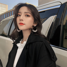 显脸瘦设计感耳环小众女韩国气质网红个性 百搭长款 耳钉无耳洞耳夹