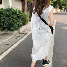 百搭字母印花中长款 背心上衣 t恤连衣裙女夏宽松无袖 韩版 2018新款