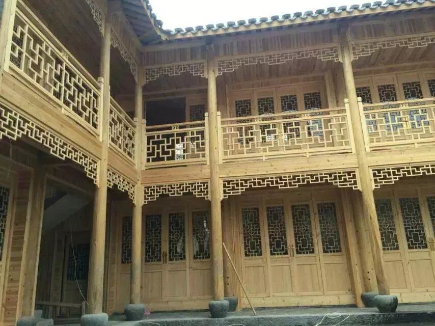 �齳ľ�����¹ŵ�ʵľ¥�ݷ���MA--5110