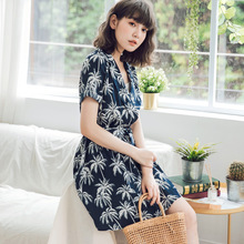 桔熊夏装交叉v领印花连衣裙女绑带收腰裙子大码DA5750图片