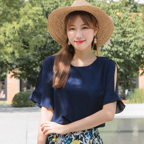 桔熊夏装韩版气质镂空喇叭袖纯色雪纺衫上衣女大码AB7381商品大图