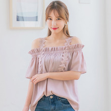 桔熊夏装甜美蕾丝吊带荷叶边露肩一字领上衣女大码AB7335图片