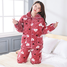 睡衣女冬季法兰绒珊瑚绒加厚加绒三层夹棉妈妈可爱秋冬棉袄家居服