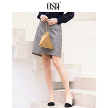 OSA欧莎2019春装新款女装 时尚H型显瘦格纹开叉半身裙