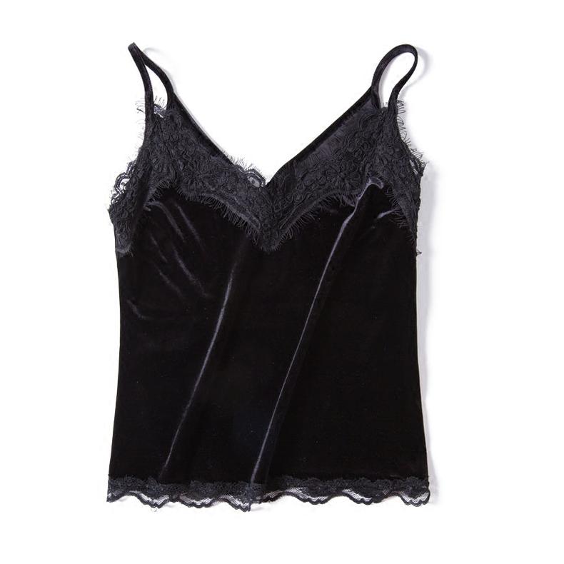 跟这5个泰国女孩穿衣服