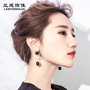 兰廷饰佳气质优雅耳钉