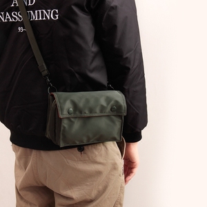 经典款迷你单肩斜挎包