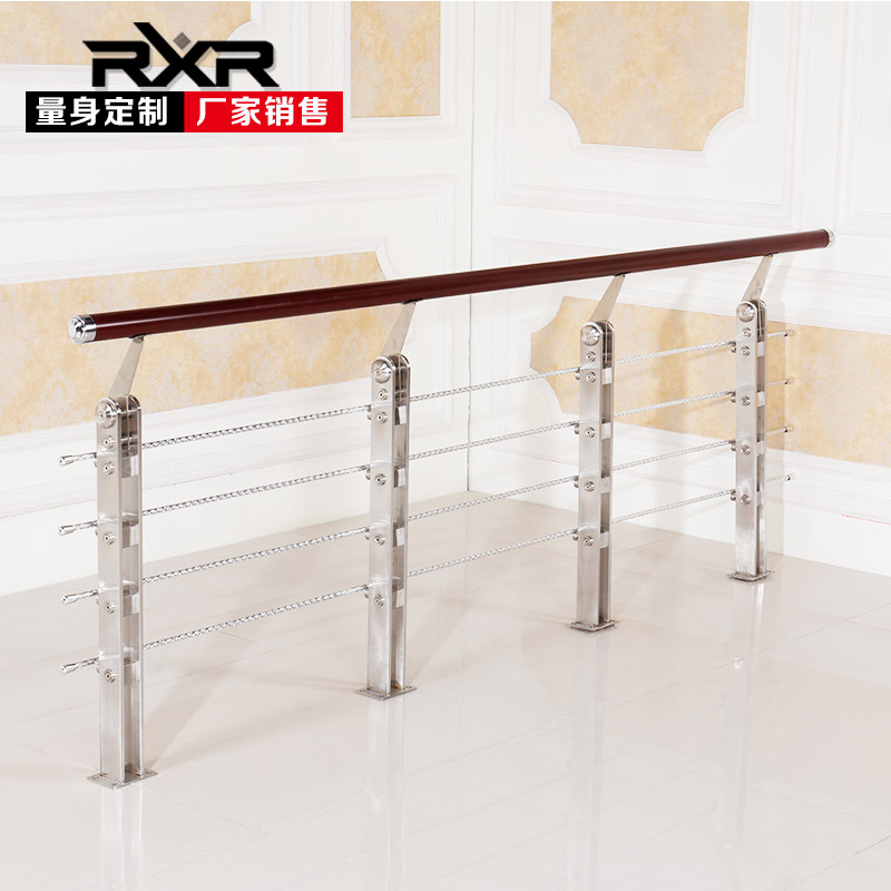 助社区晚年人安全出行 市慈悲协会等单位一起展开爱心安全扶手助老项目