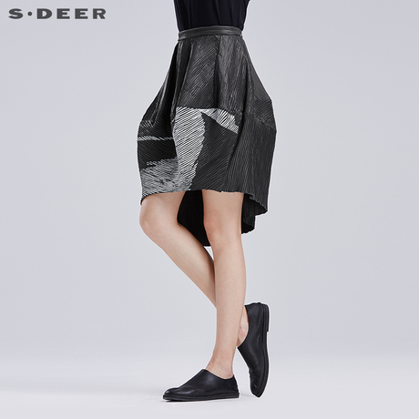 sdeer圣迪奥女装 肌理折痕挺括印花长裙S16281346商品大图