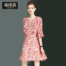 隆缘裳2017夏季新品桑蚕丝时尚修身荷叶袖真丝印花连衣裙女装3998图片