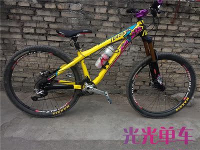 台湾 KINESIS 卜威TD420S XT套件 组装土坡山地整车 街车土坡车架