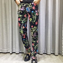 春夏印花彩绘裤子韩版潮流显瘦男士牛仔裤男小脚修身时尚花长裤