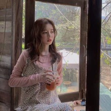打底T恤 可爱木耳边碎花长裙吊带连衣裙 韩国chic甜美粉嫩纯色长袖
