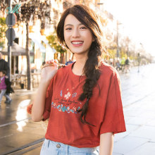茵曼2018新款夏装弹性棉清新印花圆领宽松百搭中袖T恤女短款上衣图片
