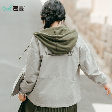 茵曼旗舰店女装2018春装新款撞色连帽休闲百搭保暖上衣短外套女商品大图