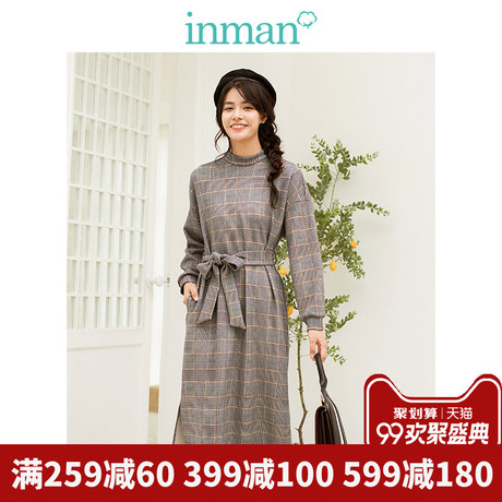 inman茵曼旗舰店半高领格纹开叉落肩袖连衣裙2018冬装新款中长裙商品大图
