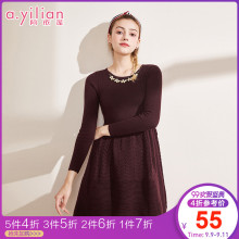 阿依莲正品2018秋季新款时尚修身针织连衣裙女长袖圆领女装图片
