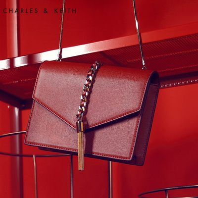 CHARLES&KEITH 信封包 CK2-20160030 流苏装饰单肩链条小方包