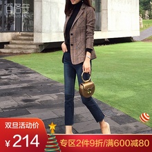 百洛安长袖格子小西服女2018秋冬新款韩范西装领短款气质西装外套