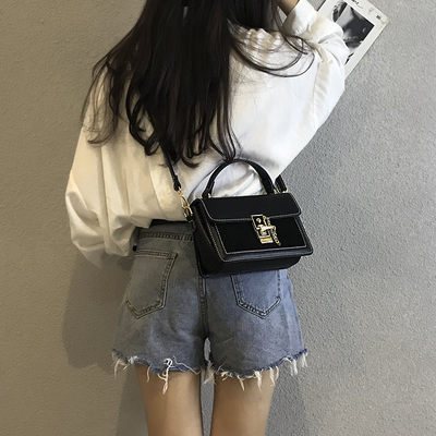 上新小包包女包2018新款潮韩版百搭单肩斜挎包时尚手提简约小方包
