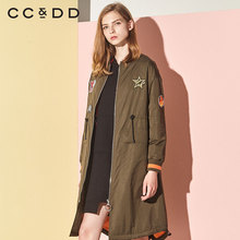 CCDD2018冬装新品专柜正品时尚舒适贴布v领长款棉服女保暖外套图片