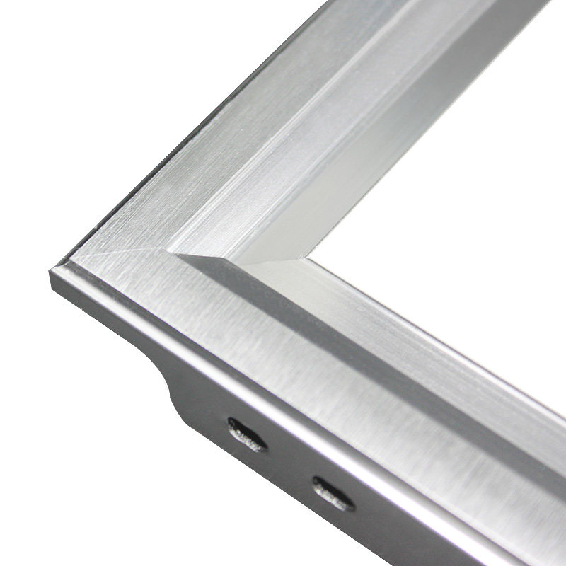 ��˷��ռ��ɵ���led��