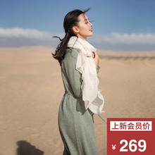裙居棉质V领连衣裙女秋装2018新款中长款针织A字裙文艺刺绣长裙子图片