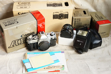 佳能 f1.8 188A闪光灯 99新 少见套机包装 50mm 收藏品